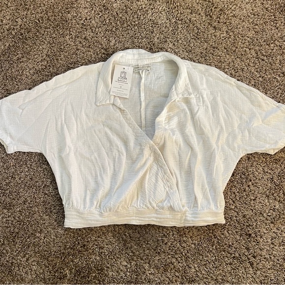 Urban Outfitters Women's Cropped Wrap Top | Size Small - Picture 1 of 3
